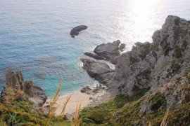 Villetta Basiluzzo, con discesa per il mare a Capo Vaticano, Italia, Faro Capo Vaticano, Provincia di Vibo Valentia