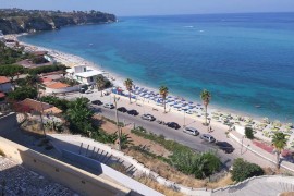 Appartamento Gaia con Vista Mare, a 350m dalla Bianca spiaggia di Tropea, Italia, Tropea, Provincia di Vibo Valentia