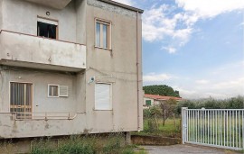 Accogliente appartamento con AC, parcheggio, terrazza - 1.5km dalla spiaggia, Italia, Briatico, Provincia di Vibo Valentia