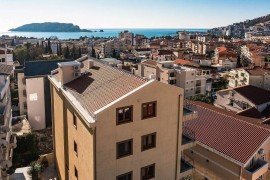 Arvala Apartments - Deluxe apartment with side sea view