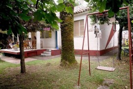 Intera casa estiva d'epoca e giardino e parcheggio Budva Center