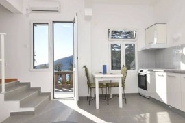 Comfortable apartment near beaches & attractions, free Wifi & parking, terrace, Montenegro, Castelnuovo (Montenegro), Montenegro