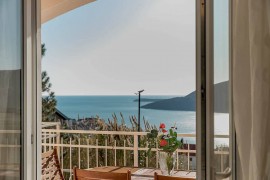 Lusso appartamento duplex con vista mozzafiato, Topla 111, Montenegro