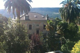 Splendida vista sul mare, a 50 metri dal mare, negozi, bar, ristoranti, centro storico