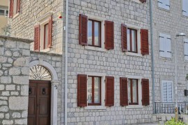 Grande villa di lusso sul lungomare con piscina privata per 10 persone