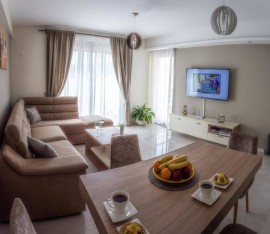 Ralux apartman Tivat