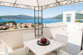 Luxurypenthouse sea view pooll Ivy house Tivat, Montenegro, tivat