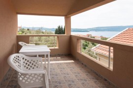 Hillside Vista Apartments, Montenegro, tivat