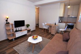 Apartment Petra, Montenegro, tivat