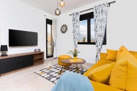 Ell Star Apartment, Montenegro, tivat