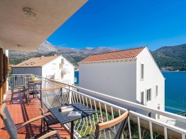 Apartment Bobić- Three Bedroom Apartment with Balcony and Sea View, Croatia, Slano, Dubrovnik-Neretva