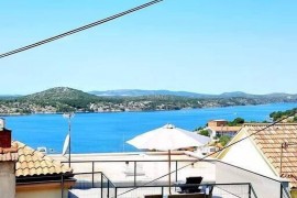 Casa Alisa ★ 4 Br with Jacuzzi,Terrace & Parking ★, Croatia, Sebenico, Šibenik-Knin