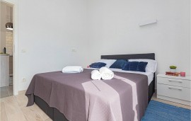 Appartamento vacanze per 4 persone con terrazza, Croatia, Bilice, Šibenik-Knin