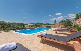 Appartamento vacanze per 6 persone con piscina, Croatia, Šibenik-Knin