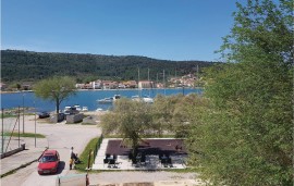 Appartamento vacanze per 6 persone con terrazza, Croatia, Bilice, Šibenik-Knin