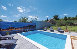 Casa vacanza per 7 persone con terrazza, Croatia, Bilice, Šibenik-Knin