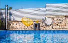 Casa vacanza per 6 persone con terrazza, Croatia, Bilice, Šibenik-Knin