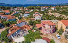 Casa vacanza per 9 persone con terrazza, Croatia, Jadrija, Šibenik-Knin