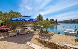 Appartamento vacanze per 4 persone con terrazza, Croatia, Cherso