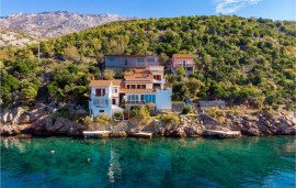 Appartamento vacanze per 6 persone con terrazza, Croatia, Iablanaz, Velebit Nature Park