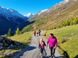 Almhütte Chrisanten Thaya Sölden