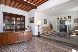 Tenuta Santa Colomba, Italia, Bientina, Pisa e dintorni
