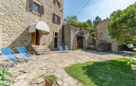 Appartamento sul fiume con piscina e giardino., Italy, Provincia di Arezzo