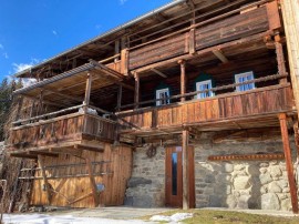 Appartamento 'Berghaus Wiesegg - Uriges Tiroler' con vista sulle montagne, terrazza e Wi-Fi, Austria, Fügenberg, Ski-Optimal Hochzillertal