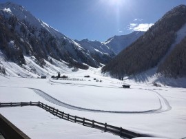 Rifugio per sciatori con terrazza e TV via cavo