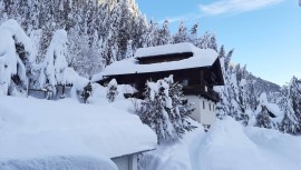 Agriturismo per 4 persone con balcone, Austria, Tirolo dell'Est