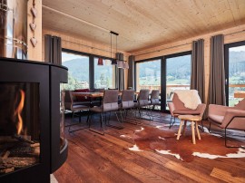 Chalet with 4 bedrooms for up to 10 people