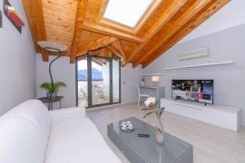 Appartamento vacanze per 4 persone con balcone, Italy, Ghiffa, Lago Maggiore (Piemonte)