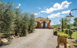 Accogliente appartamento 1BR con giardino, parcheggio e WiFi, Italia, Chianti