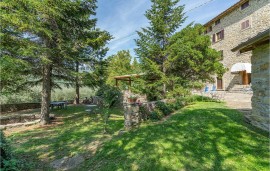 Appartamento sul fiume con piscina e giardino., Italy, Provincia di Arezzo