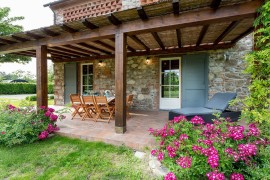 Villa sul Fiume, Italia, Lucca, Via Francigena