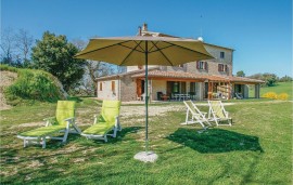 Casa vacanza per 6 persone con terrazza, Italia, Pesaro, Valle del Metauro