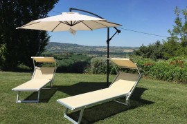 Panoramic villa, swimming pool, hills, sea, free wifi, Italia, Montelabbate, Pesaro-Urbino