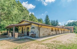 Casa vacanza per 27 persone con piscina, Italy, Apecchio, Valle del Metauro