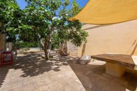 Dimora Cavalieri charming house con piscina giardino a 3km da Castro Salento