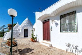 Trullo 'Nunuccio' con terrazza privata, Wi-Fi e aria condizionata, Italia, Ceglie Messapica, Salento